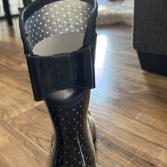 Heeled rubber boots - Picture 3 of 3